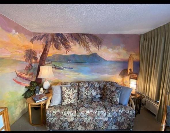 Pacific Monarch Aparthotel Honolulu Room photo
